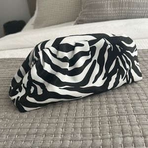Zebra Pouch